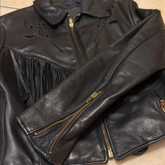Brandy Melville Black Leather Jacket with Fringe - Picture 10 of 15